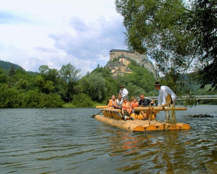 Splavovanie rieky Orava na pltiach